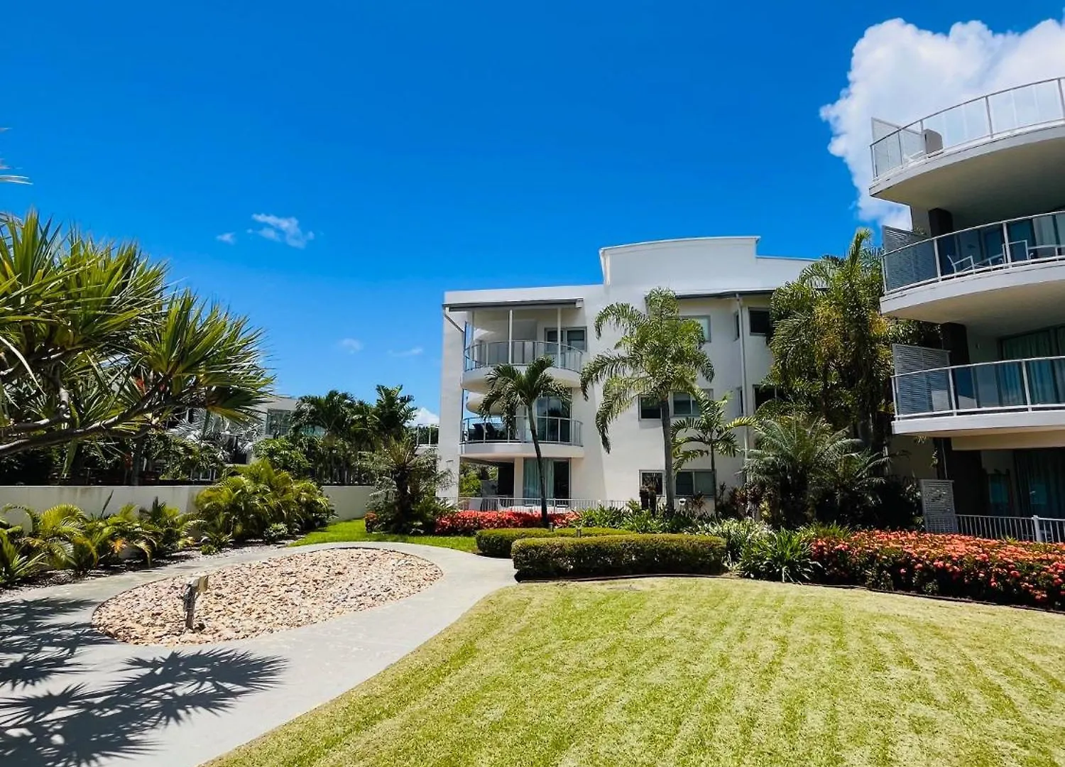 Aparthotel At Marina Shores Airlie Beach